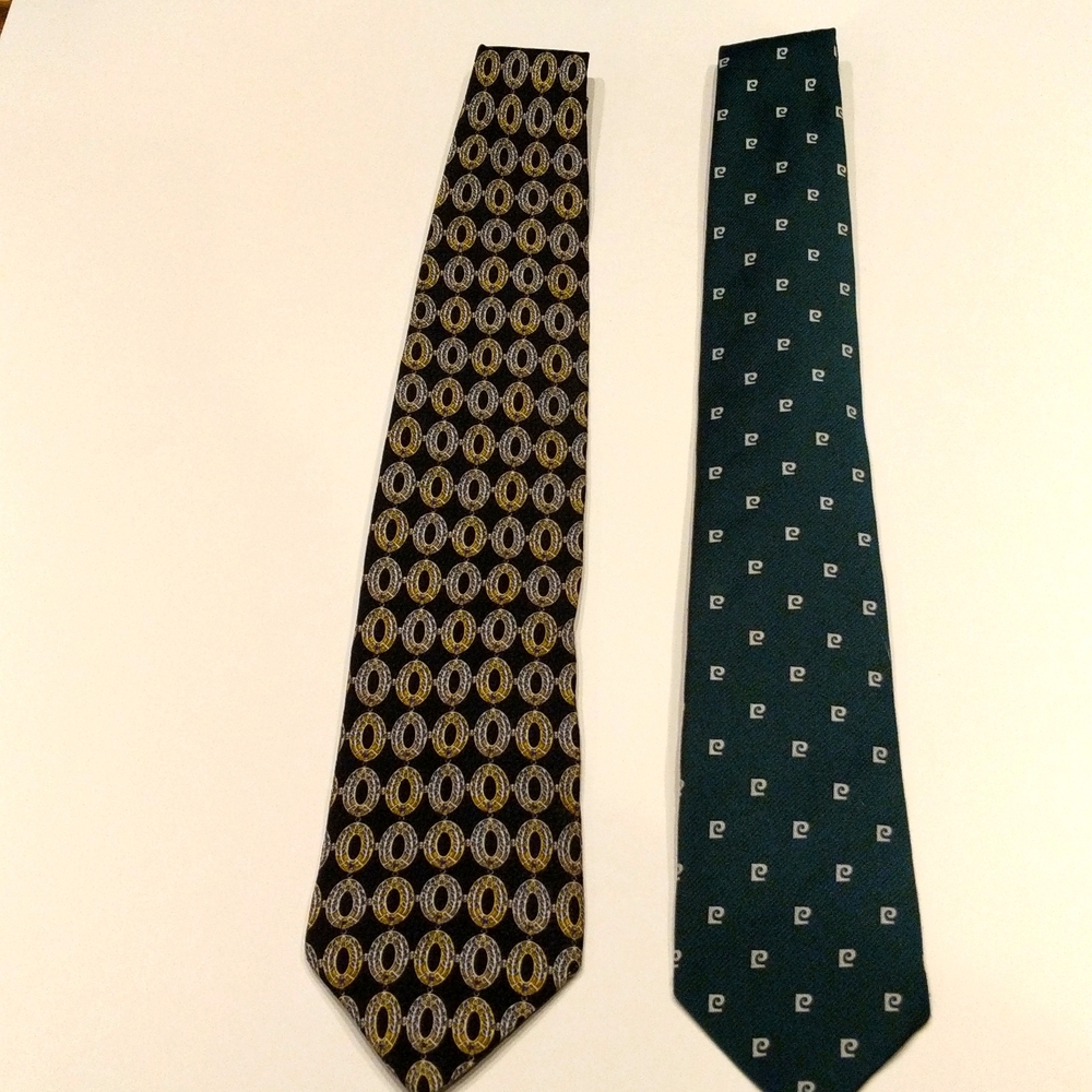 Men's ties. Set of 2. Valentino (Italy) and Pierre Cardin (Paris-New York)